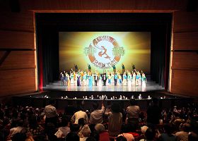 二零一二年神韻藝術團在台灣的巡迴演出，三月二十八日下午在台中演出。