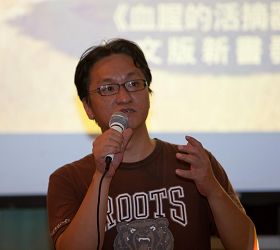 '高雄「皇家之戀」社區管委會監委馬先生呼籲台灣民眾不要貿然前往大陸做器官移植。'