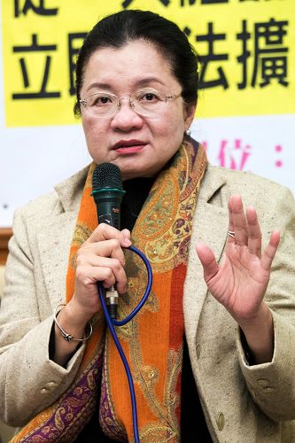 立委田秋堇表示，《人體器官移植條例》可以防止台灣人在不知情下，去中國掠奪了政治犯、良心犯、法輪功學員的器官。