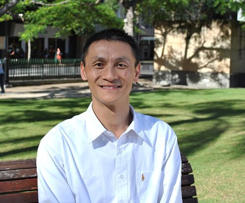 圖4：昔日清華大學的高材生，現任澳大利亞昆士蘭大學高級研究員的謝衛國博士。