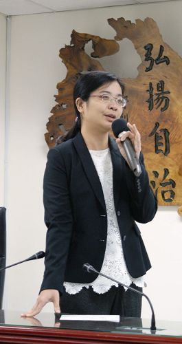 '圖6：台灣國際器官移植關懷協會理事黃惠君醫師呼籲廣傳真相，制止中共活摘迫害。'