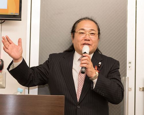 '圖：東京墨田區議會議員大瀨康介強調：制止中共的活摘暴行是每個人的責任。'