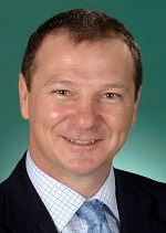 '圖3：澳洲昆士蘭聯邦莫頓選區議員格雷厄姆﹒佩雷特（Graham Perrett）先生。'