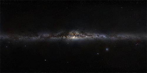 '望遠鏡拍攝的銀河系全景圖（側面圖）（Image Credit：ESO/S. Brunier）'