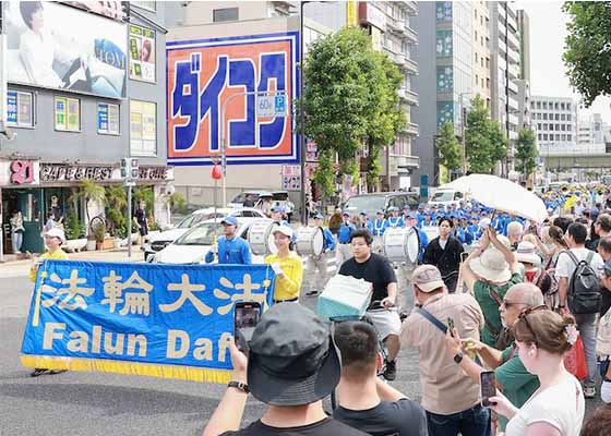 大阪萬博會期間　日本學員遊行傳真相