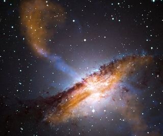 每一個黑洞內存在一個宇宙？（NASA/CXC/CfA/R.Kraft