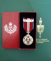 英女王伊麗莎白二世鑽石紀念獎章