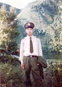 王書軍1992年在新疆當兵時的照片。