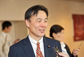 第一次觀看神韻的日本參議院議員水戶將史先生