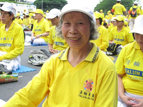 圖5.黃彩秀從廣西嫁到台灣來，受到「四‧二五」大上訪的感動，終得於二零零一年二月得法修煉。