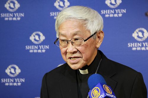 天主教香港教區樞機主教陳日君，表示很希望神韻能到香港演出。