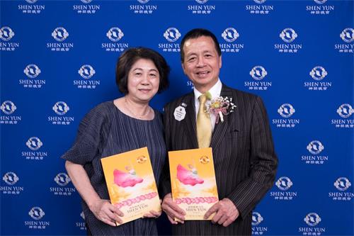 '圖6：國際獅子會台灣總會議長邱文彬讚賞神韻用心傳承中華文化，「神韻真的是全世界的一個寶。」'