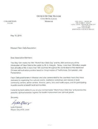 '圖：美國密蘇裏州聖路易市市長萊達﹒克魯森祝賀世界法輪大法日的賀信'