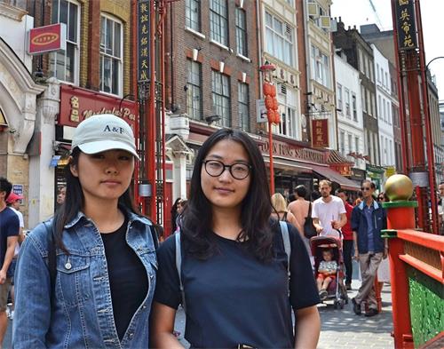 '圖17：來自韓國留學生的海恩瑪（Hyeinma）（左）和達茜（Dahee）（右）認為應該讓全世界的人知道中共強摘法輪功學員器官的罪惡。'