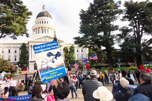 '圖1～3：加州民眾繼續在首府沙加緬度舉行「制止竊選、支持川普連任」集會'