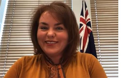 '圖3：澳大利亞參議員金伯利﹒基欽（Kimberly Kitching）在近期的研討會上表示，經歷疫情後，讓澳大利亞人更加認清了中共。澳大利亞議會和政府採取一系列行動，抵禦中共的滲透。'