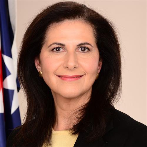 '圖3：澳新州自由黨聯邦參議員康塞塔‧費拉萬蒂-威爾斯（the Hon Concetta Fierravanti-Wells）女士。'