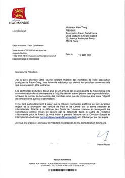 '圖2：前國防部長現任法國北部大區主席赫維‧莫林（Hervé Morin）給法國法輪大法學會的回信，關注法輪功學員20多年反迫害。'
