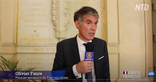 圖1：法國社會黨首領、國會議員奧利維爾-福爾（Olivier Faure）在電視採訪中表達了對法輪功的支持。