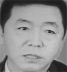'潘軍偉：碾子山區政法委書記，漢族，1970年8月生。'